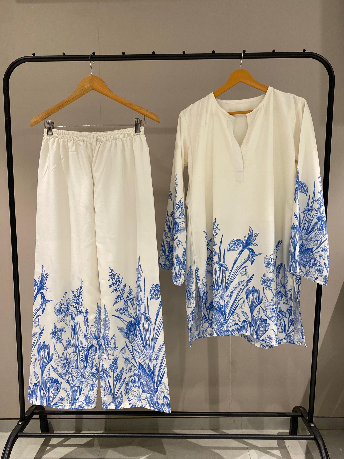 Comfortable Raymond Cotton Flower Print Cotton Co-ord D6159 - kharidari