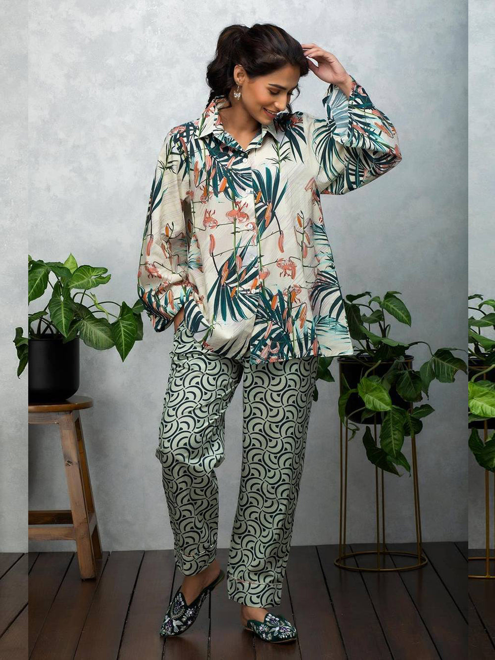 Dashing Flower Printed Cord Set VT-01112