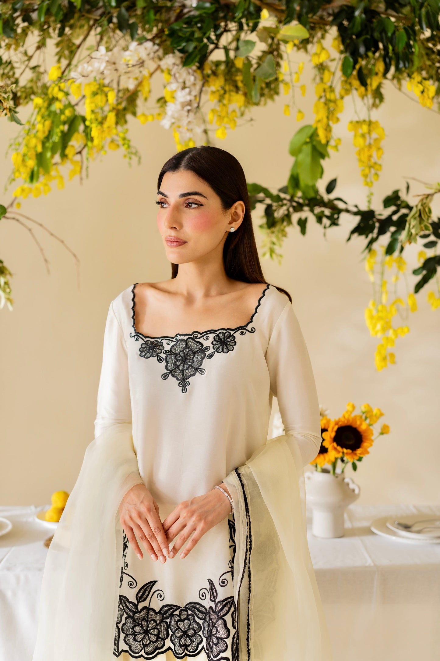 Ivory White Ensemble with Intricate Black Threadwork Square Neck Kurta Set D6323