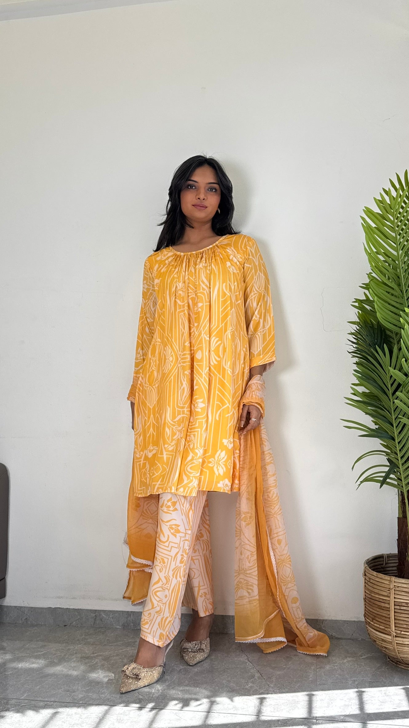 Floral Printed Purple Suit Set with Dupatta – Stylish & Comfortable D6174
