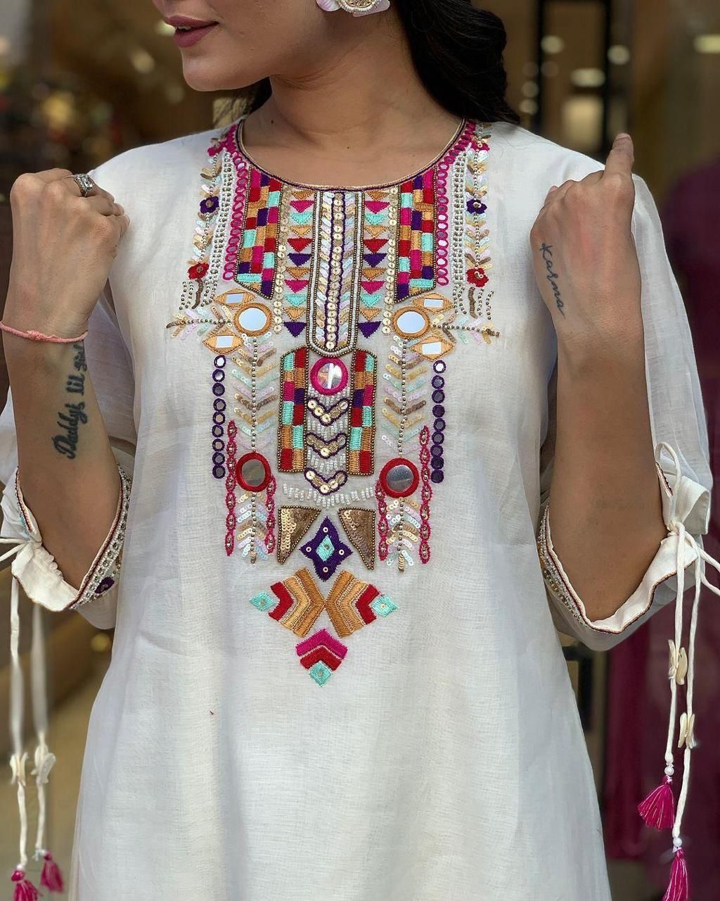 Timeless Beauty Ethnic Ensemble D6154