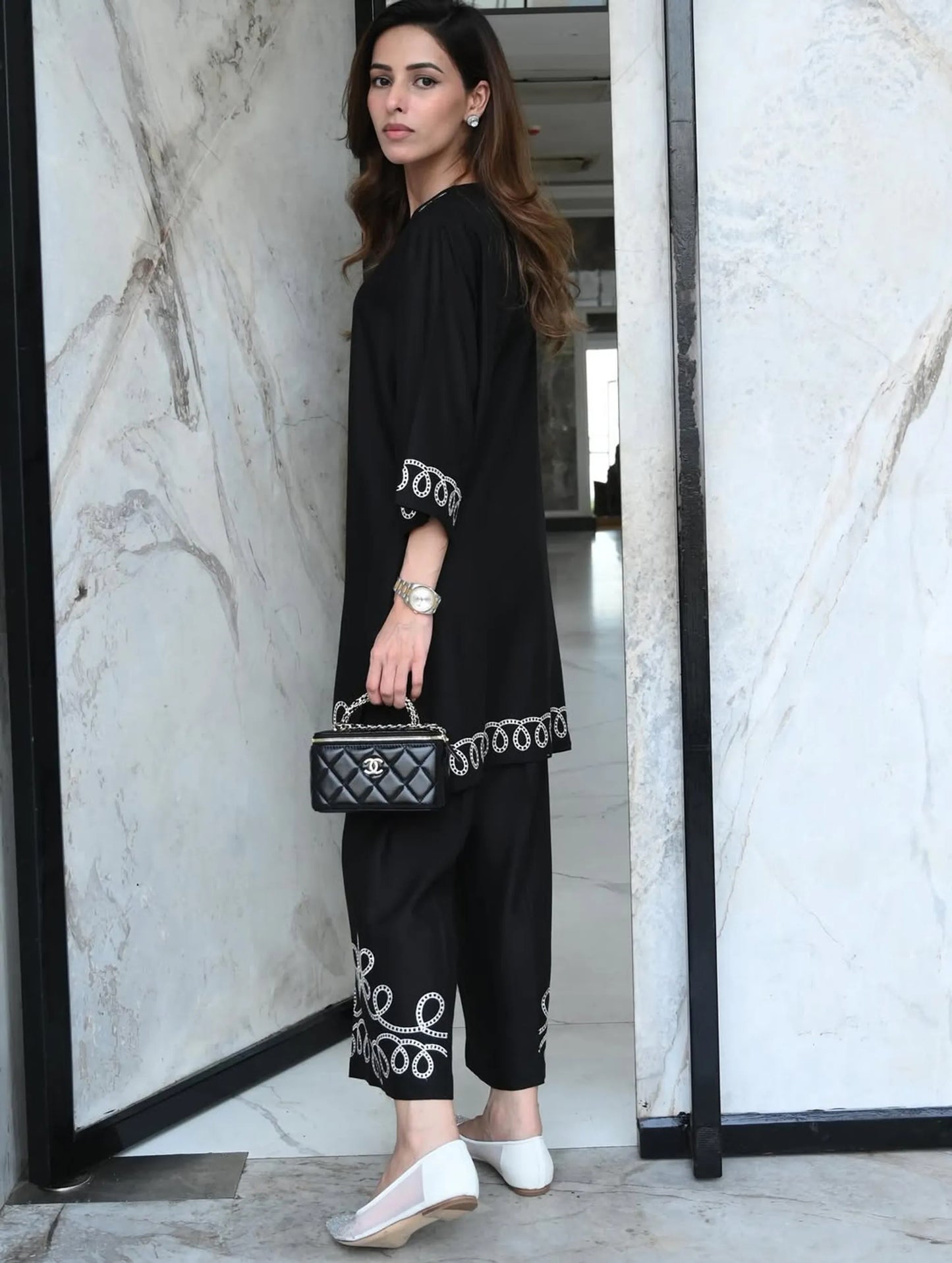 Elegant Thread Work Floral Embroidered Co-ord Set for Women D6298