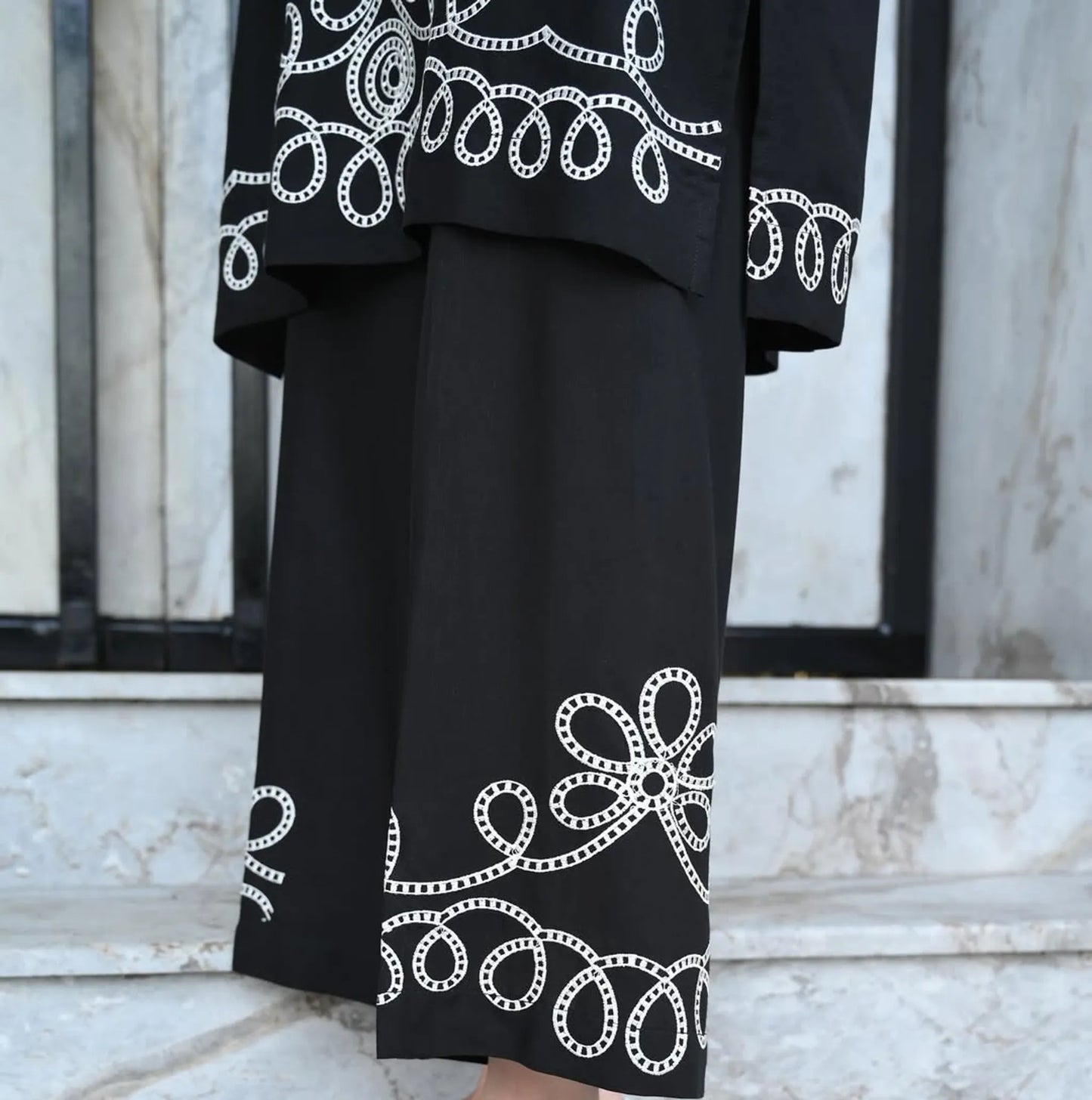 Elegant Thread Work Floral Embroidered Co-ord Set for Women D6298