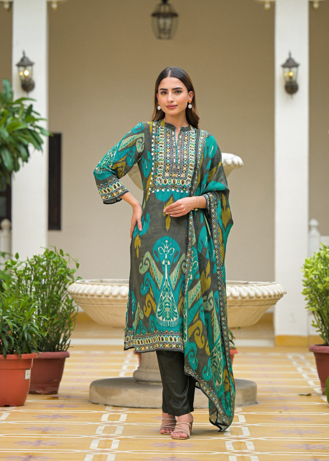 Ethereal Pure Muslin Digital Print Suit Set with Graceful Chiffon Dupatta – D6266