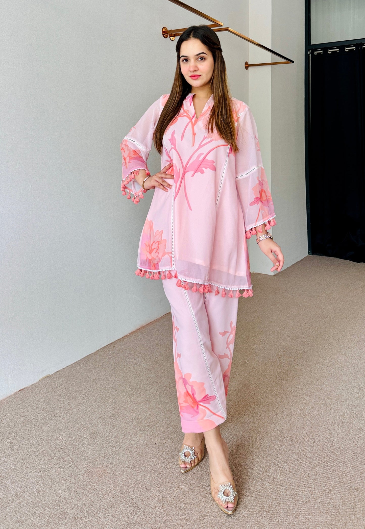 Pink Floral Pink Pakistani Style suit Set D6045