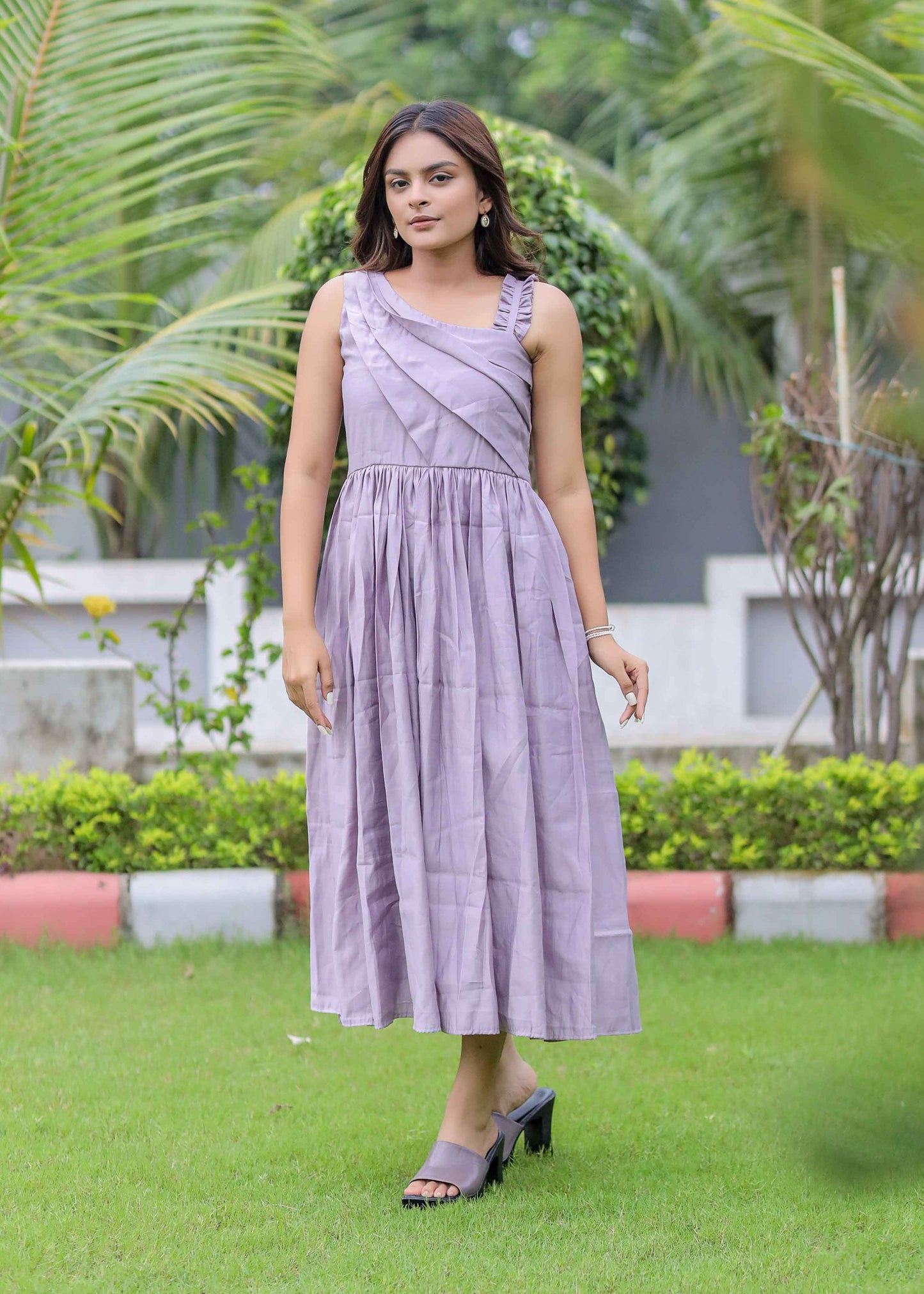 Lilac Pleated Maxi Dress D6081