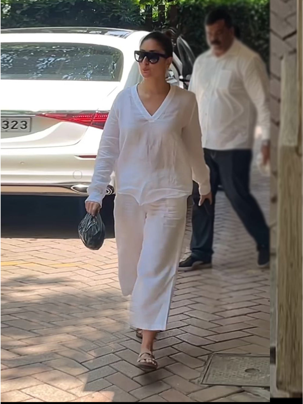 Celebrity Style White Solid Pure Cotton Co-ord Set D6070 - kharidari