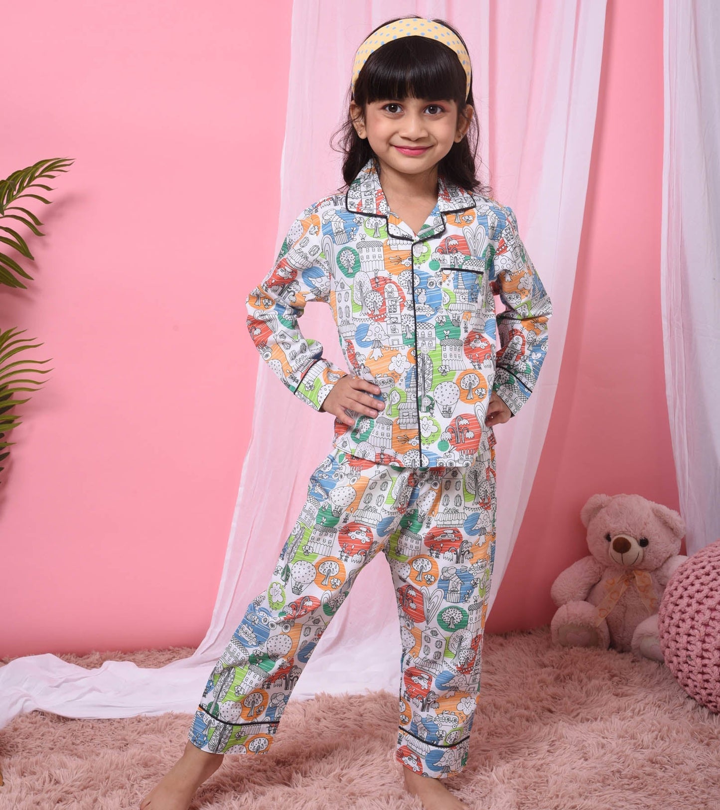 Art Printed Girls Nightsuit Set D106