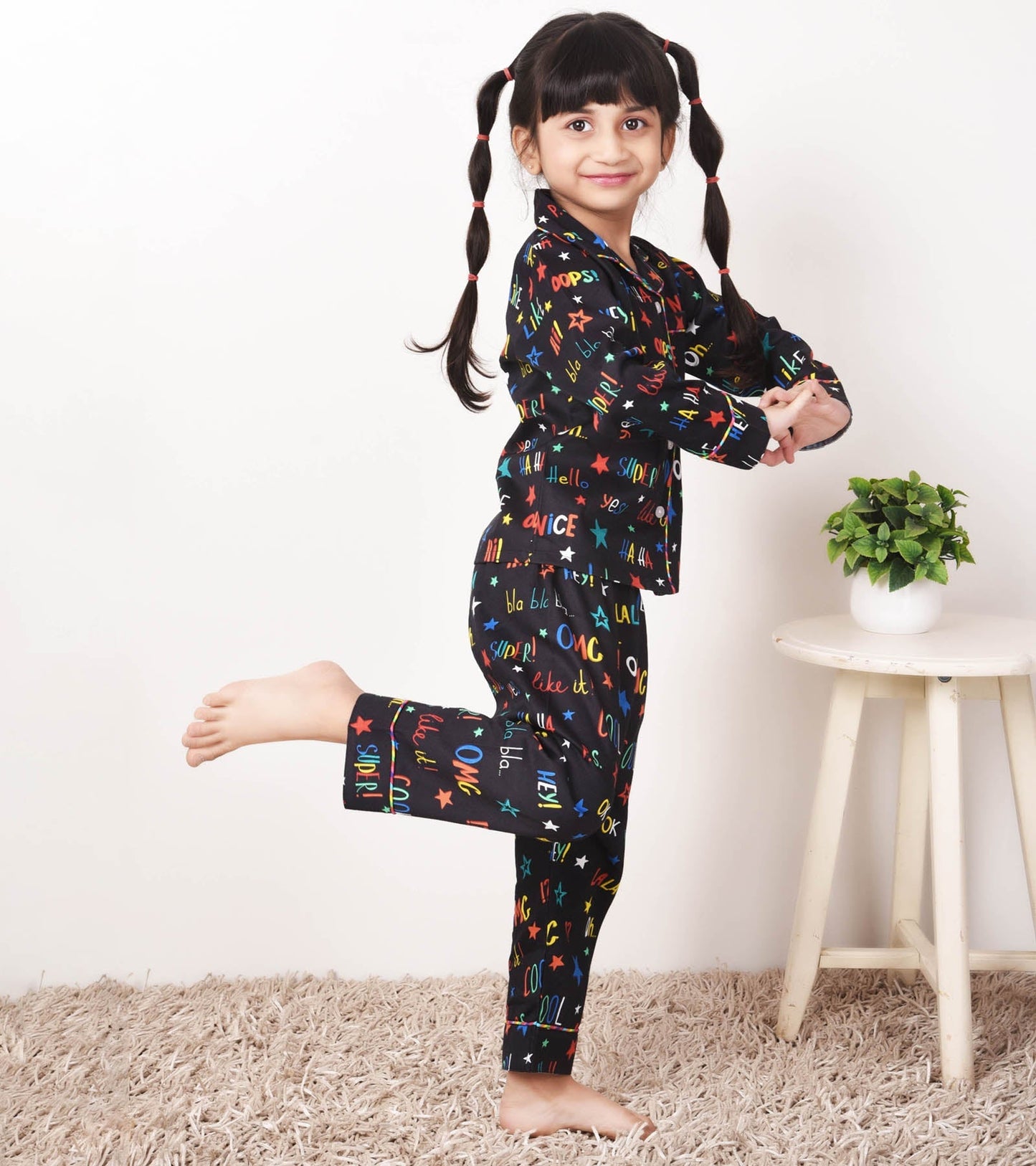 Black Text Print Trendy Girls Nightsuit Set D117