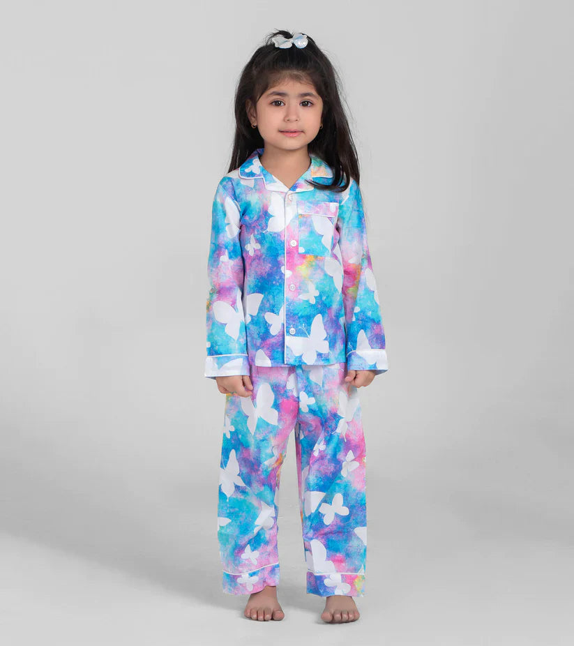 Butterfly in Reverse Printed Girls Nightsuit Set D104