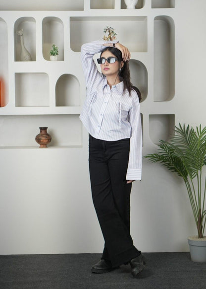 Wander Free Shirt D6222