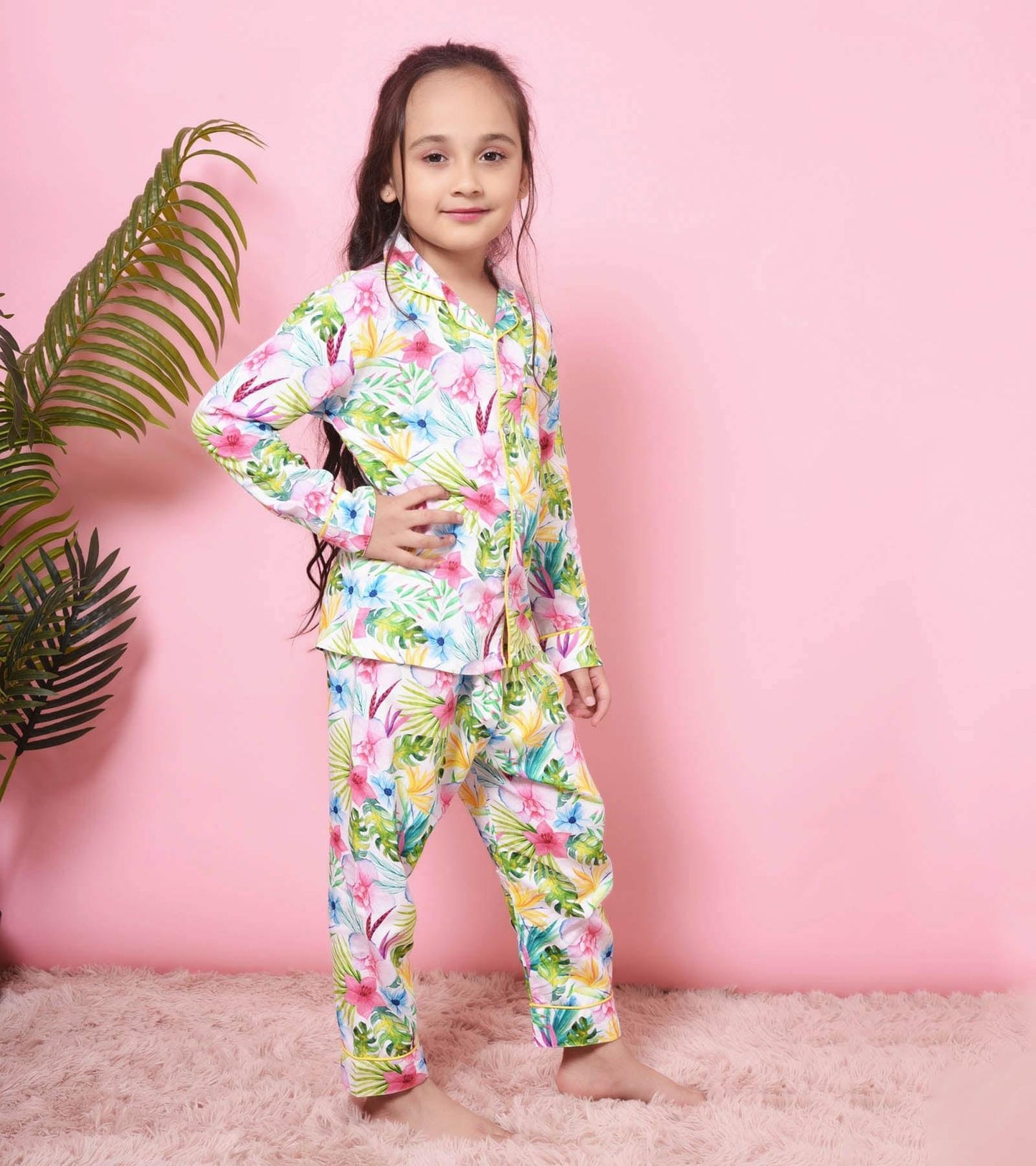 Floral Printed Girls Nightsuit Set D118