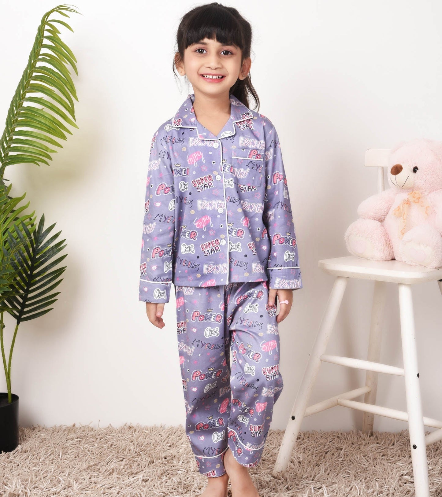 Girl's Star Printed Trendy Nightsuit Set D109