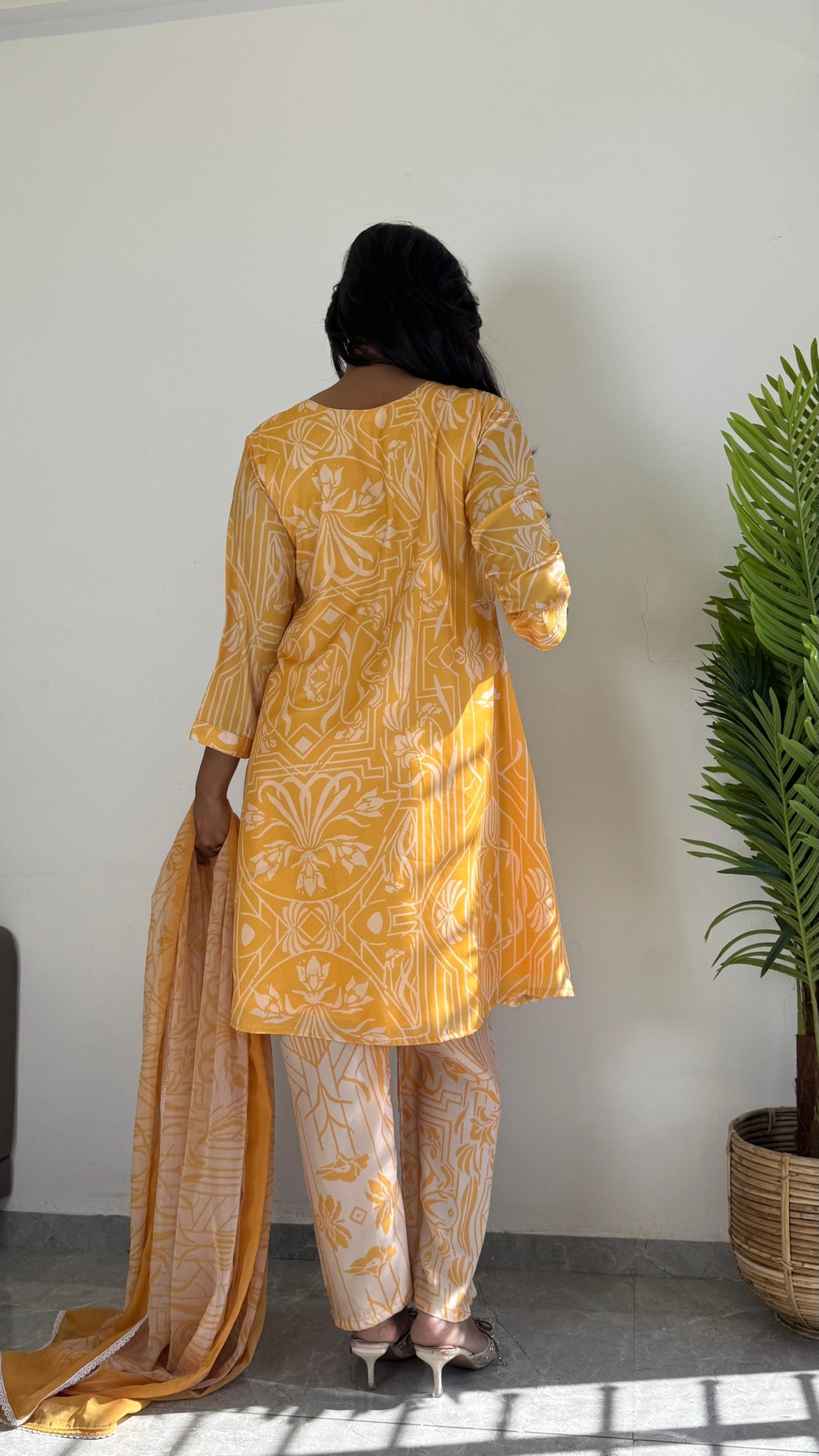 Floral Printed Purple Suit Set with Dupatta  Stylish & Comfortable D6174 - kharidari