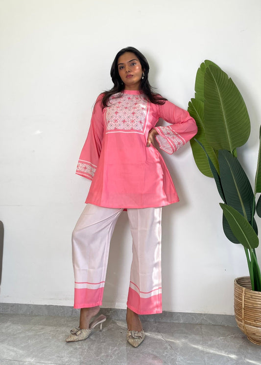 Pink Flower Printed Dual-Color Co-ord Set D6072