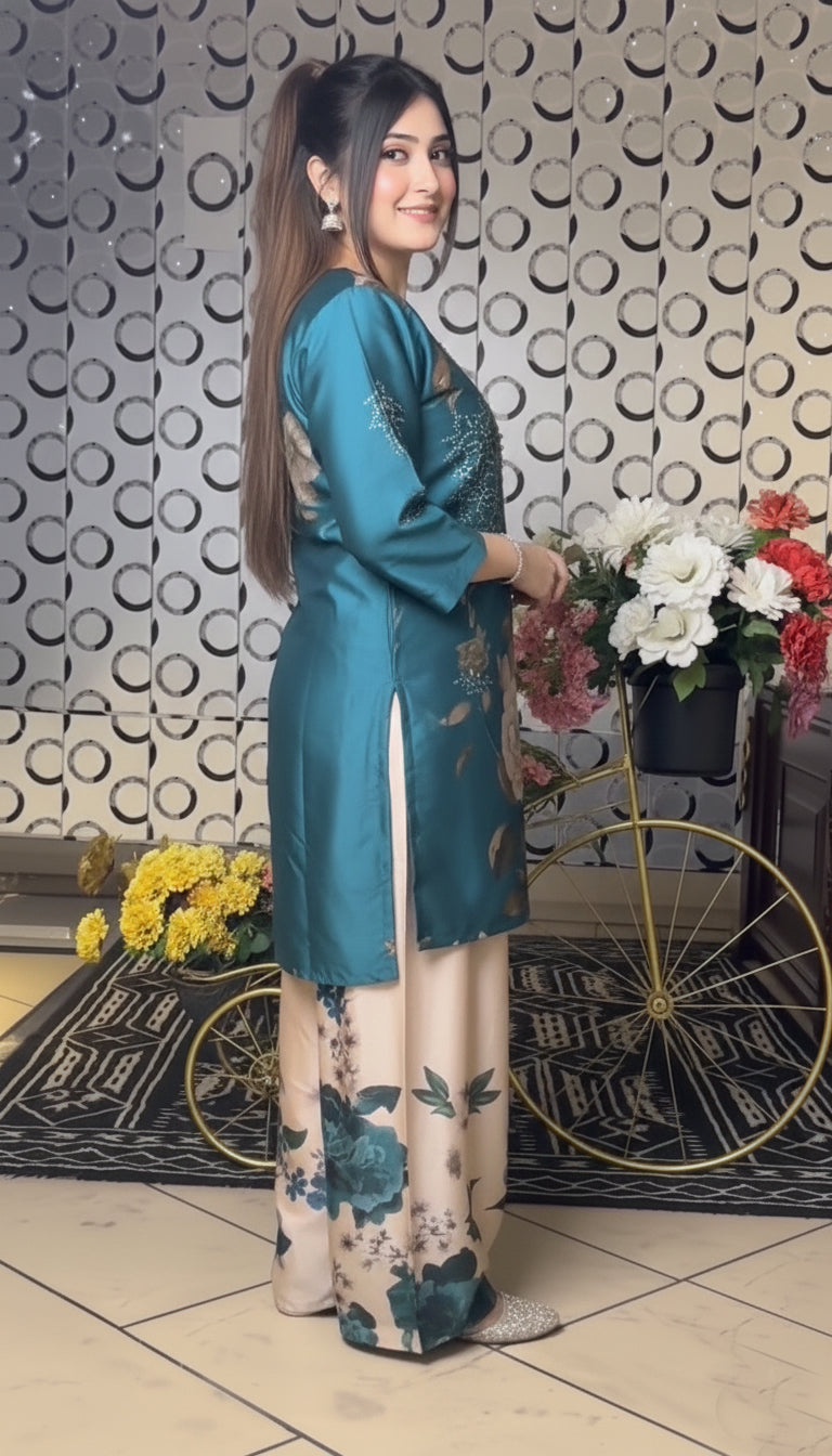 Finding a moment of serenity and style nestled amongst the blooms D6312