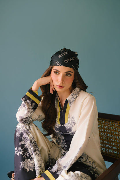 Garden Whisper Luxe Two-Piece – Where Comfort Meets Chic in Dreamy Pastel Prints D6305