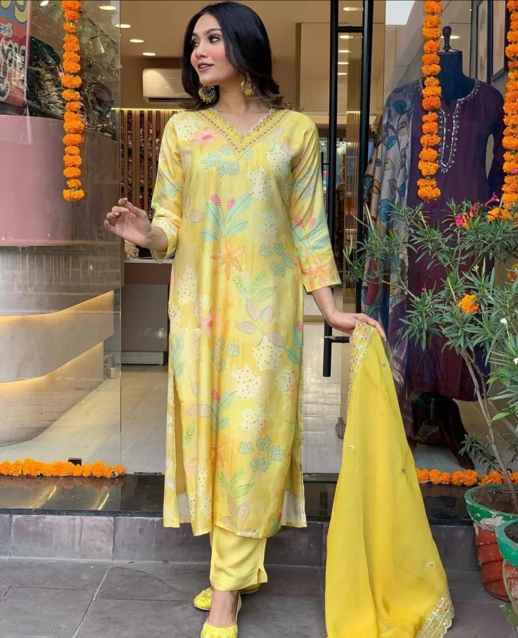 Modern Muse Suit Ensemble D6152