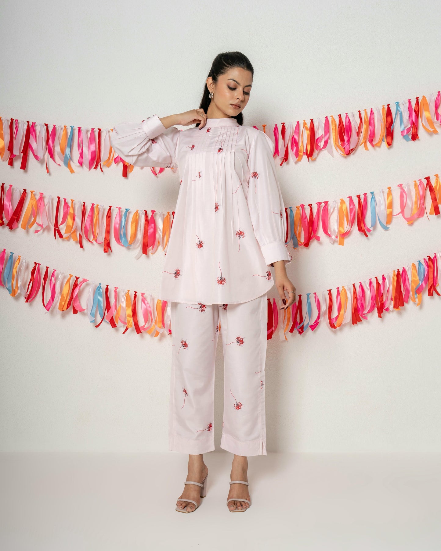 In Perfect Harmony D6239 - kharidari