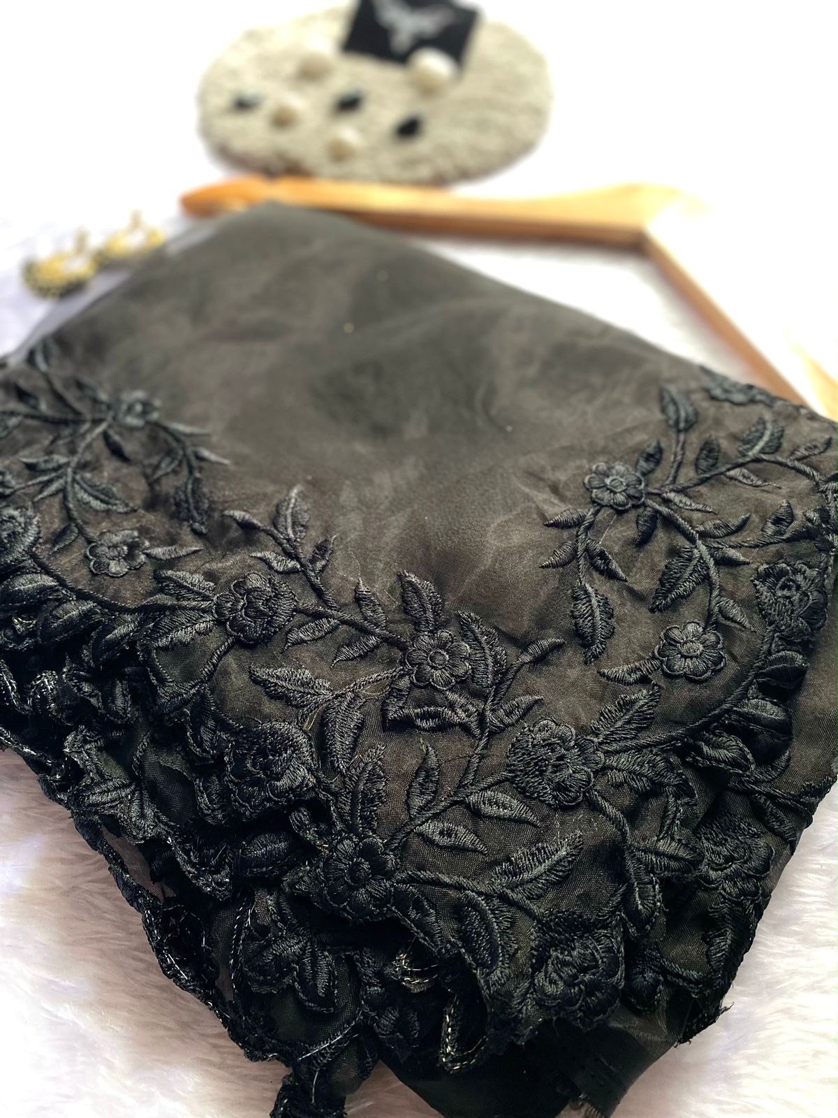 Trendy Organza Silk Saree VT-635