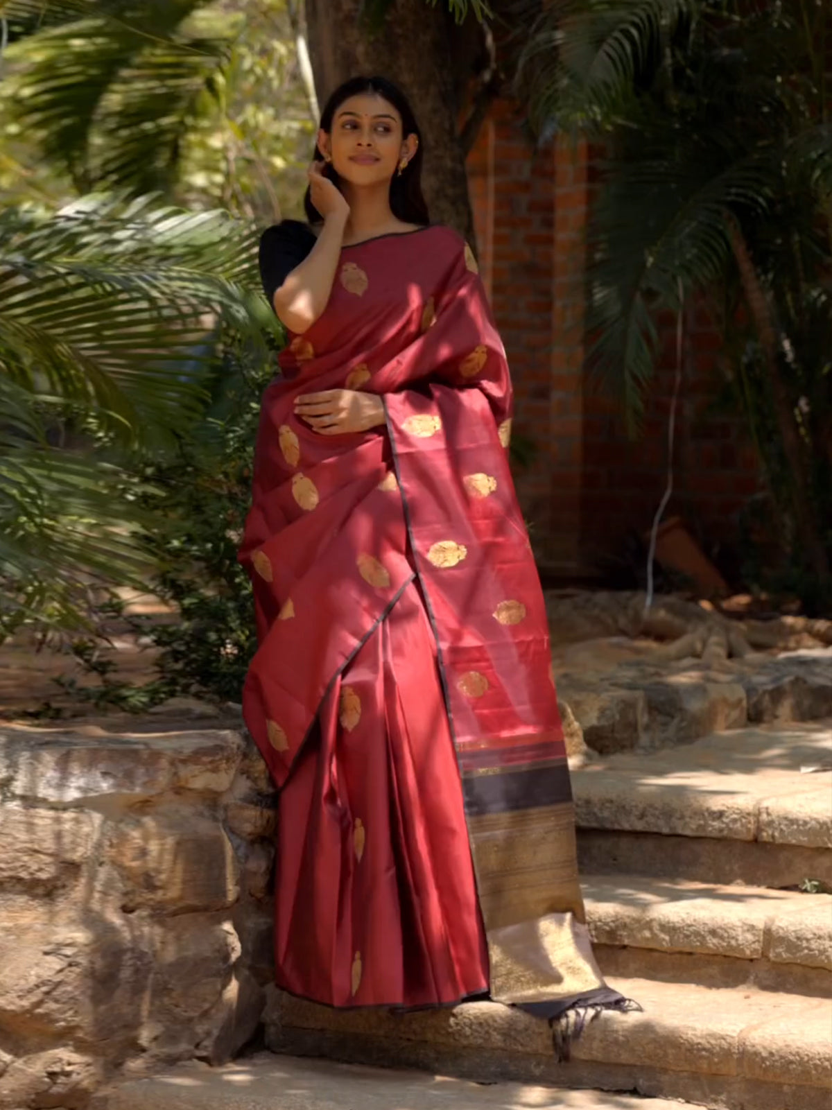 Banarasi Silk Saree Made Up Of Silk Threads Woven AY-3023