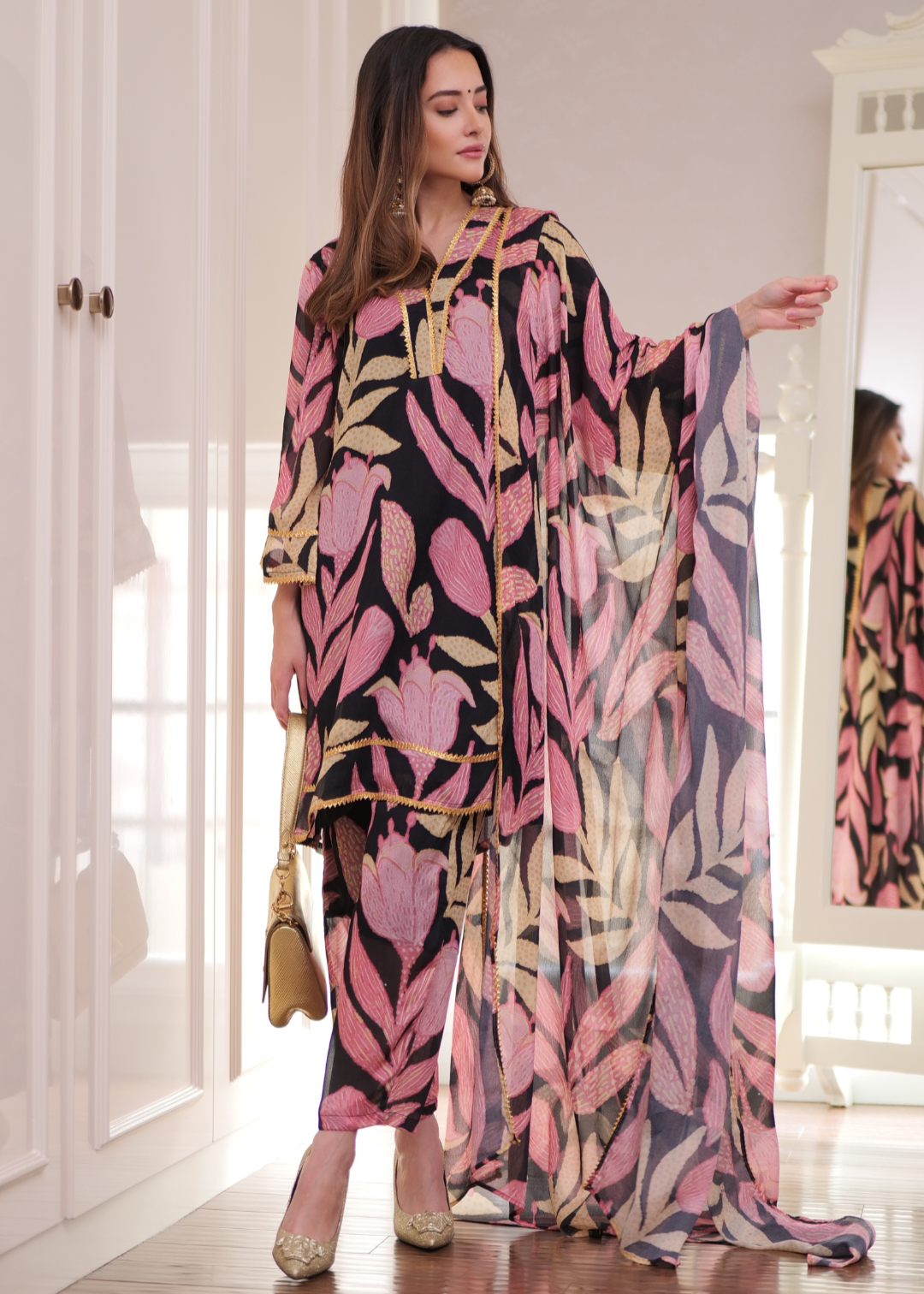 Black Floral Printed Georgette Suit Set D5028 - kharidari