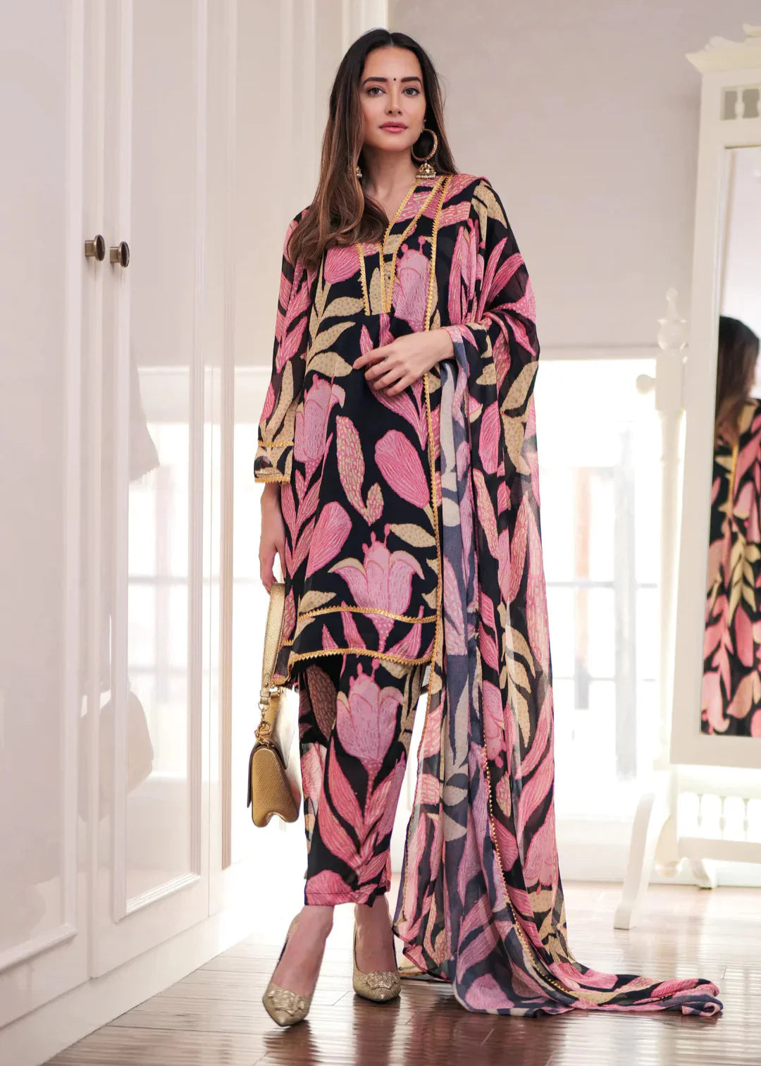 Black Floral Printed Georgette Suit Set D5028 - kharidari