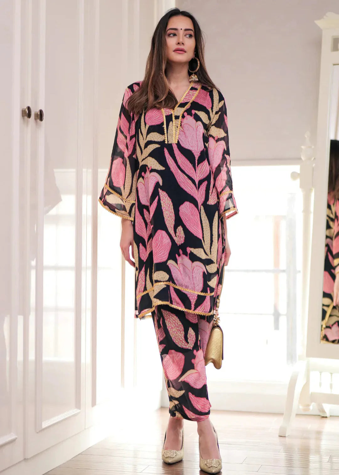 Black Floral Printed Georgette Suit Set D5028 - kharidari