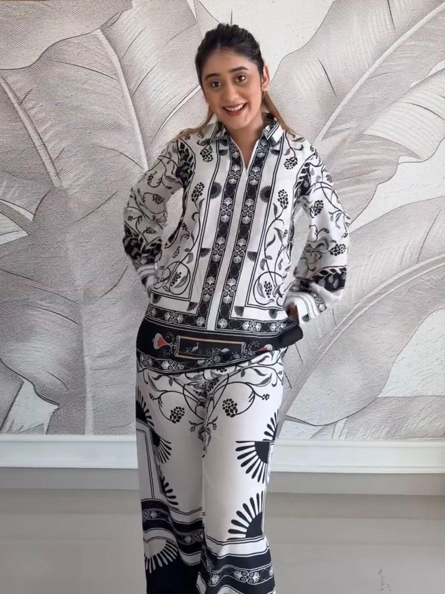 Black & White Casual Printed Armani Satin Suit set D6063 - kharidari