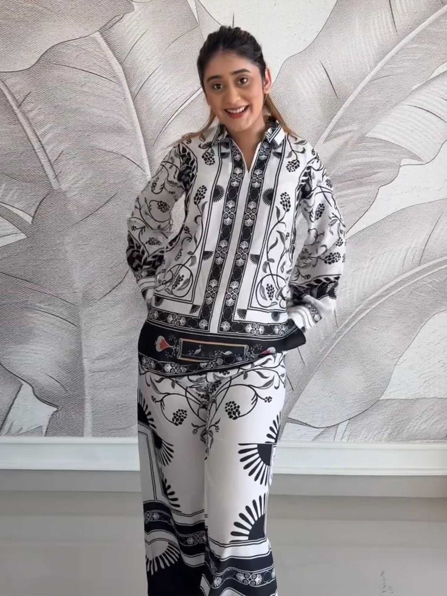 Black & White Casual Printed Armani Satin Suit set D6063 - kharidari