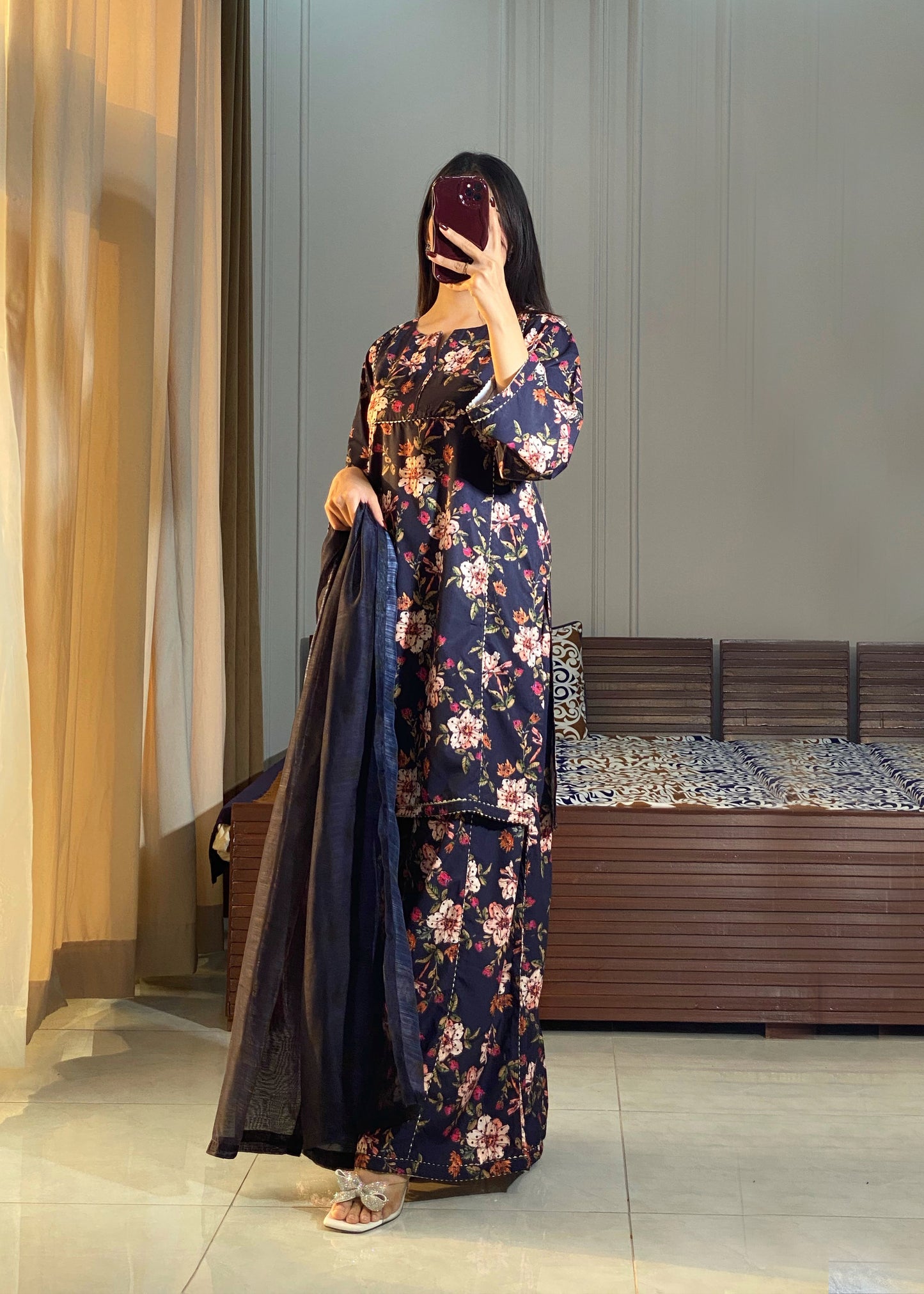 Catchy Look Floral Printed Muslin Cotton Suit Set D6147