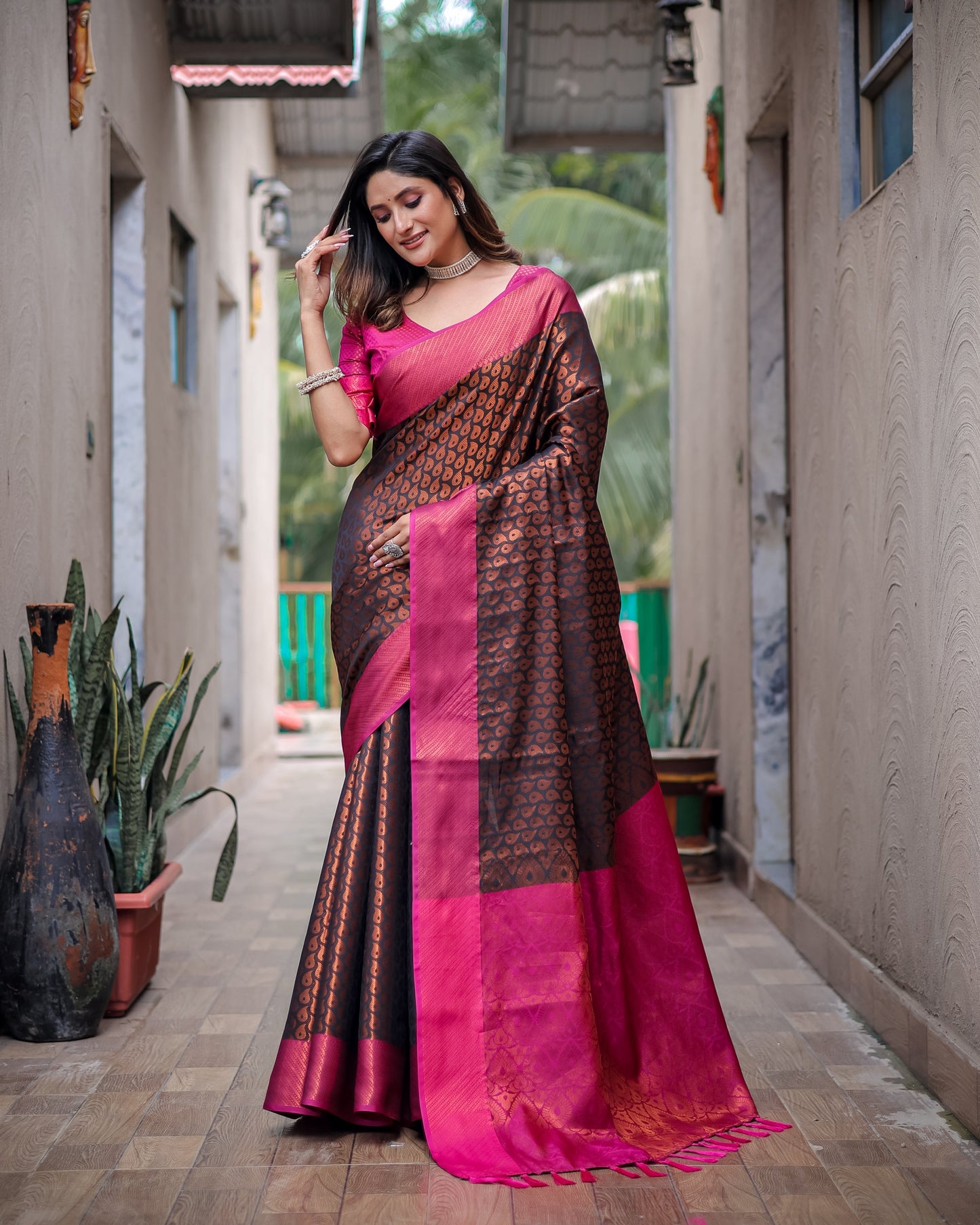 Copper Zari Kanjivaram Silk Saree D5047