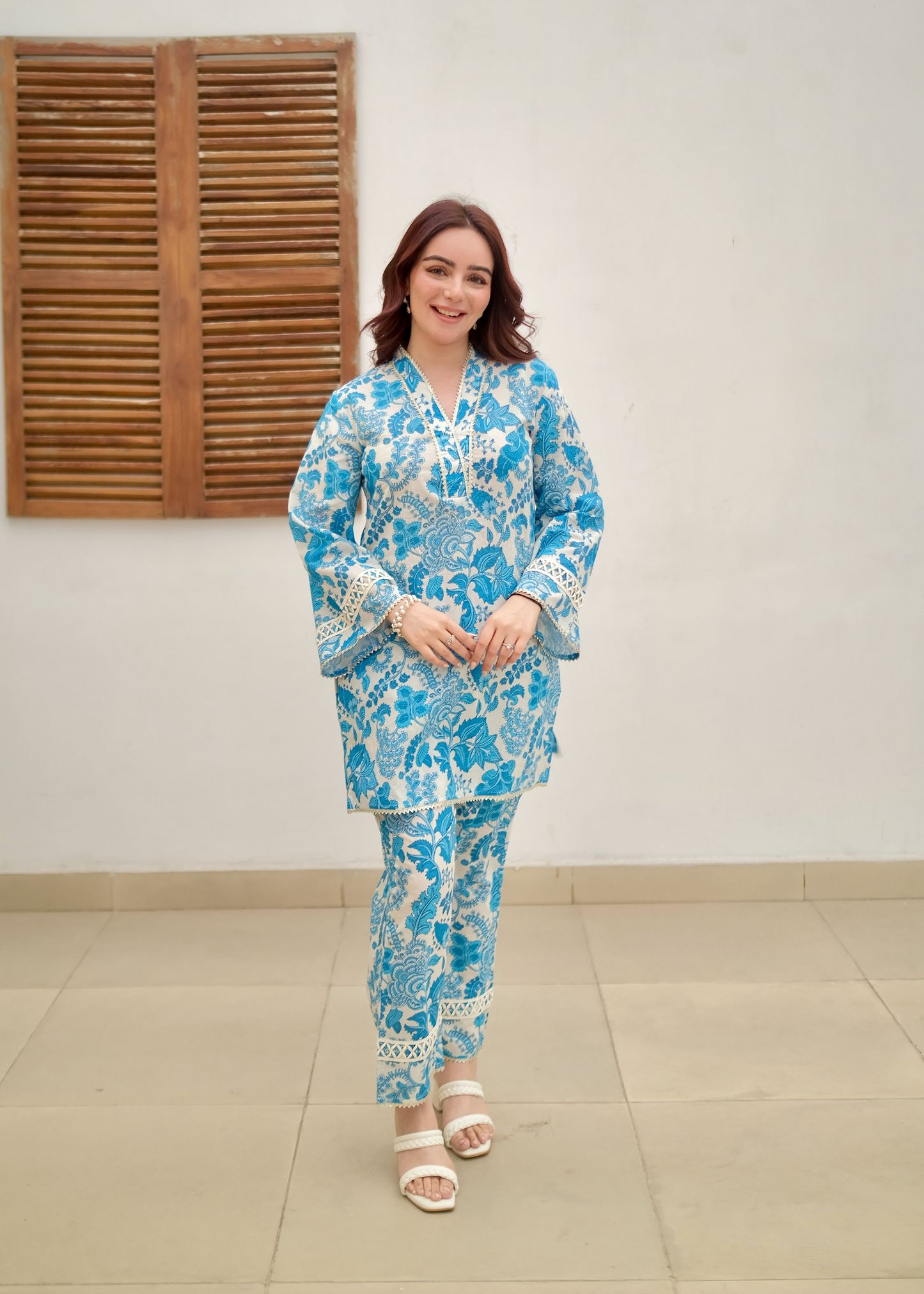 Suit Up Queen D6205 - kharidari