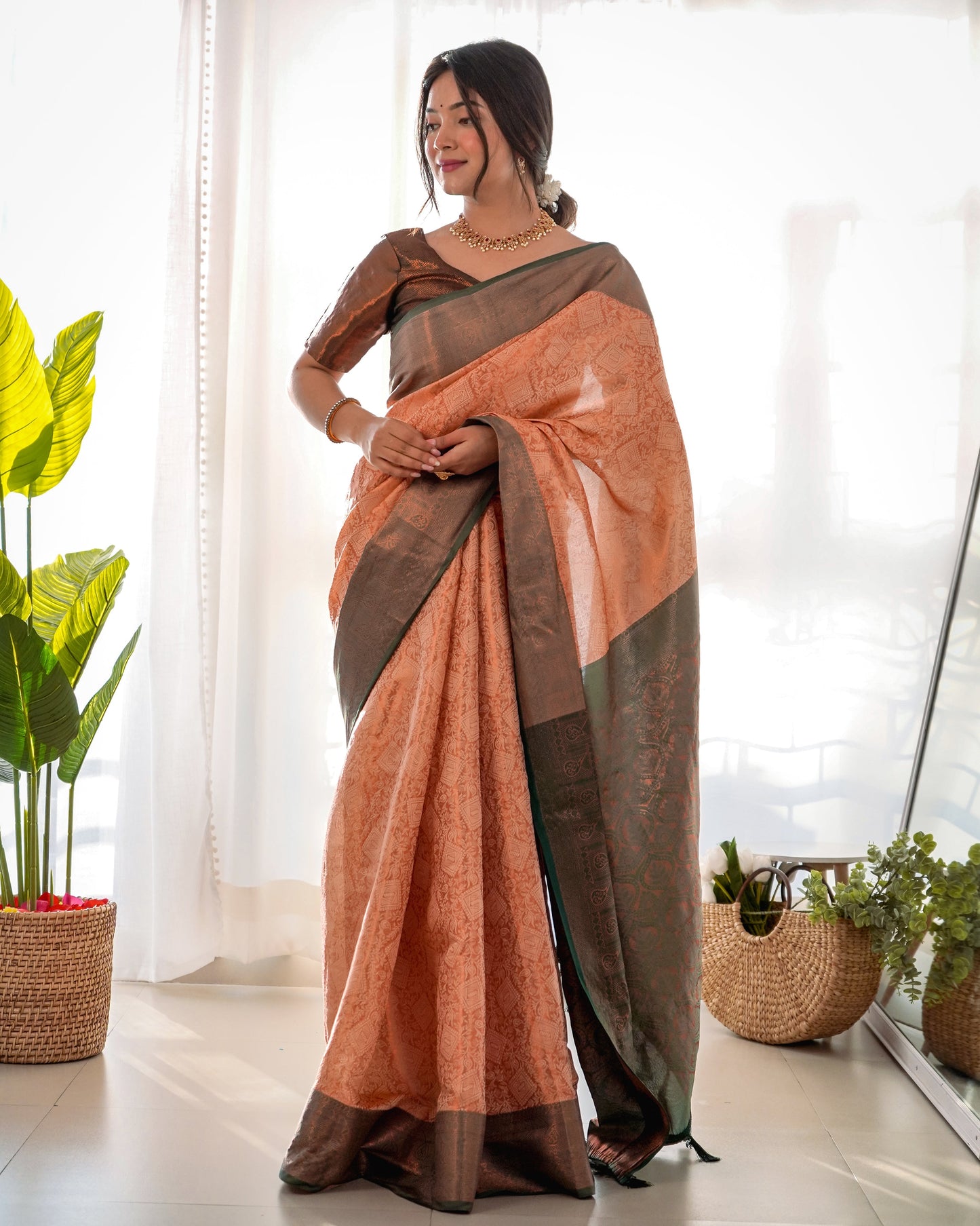 Elegant Woven Design Zari Pure Silk Kanjeevaram Saree D5036