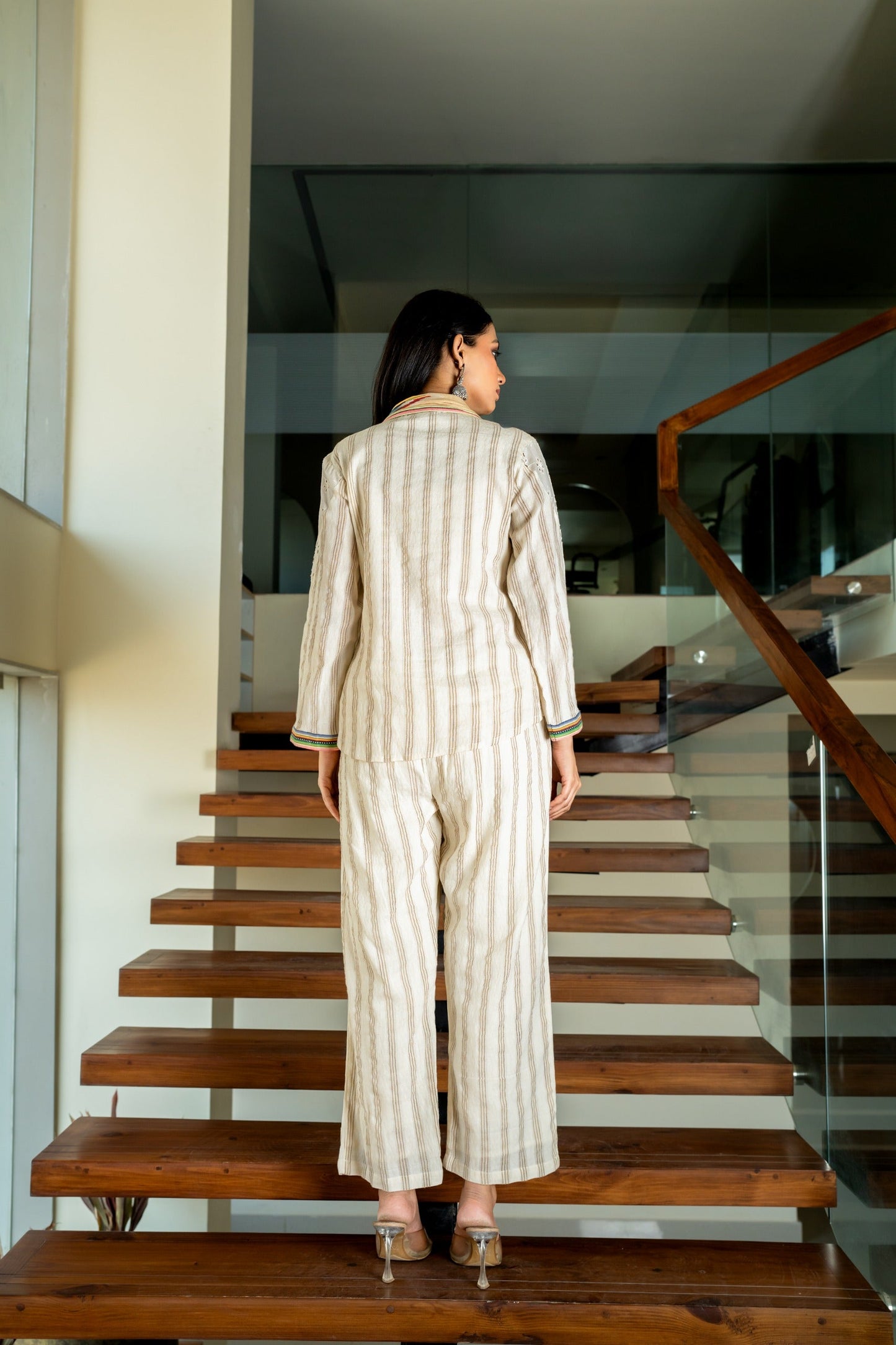 Elegant Beige Striped Stylish Co-ord Set D6270 - kharidari