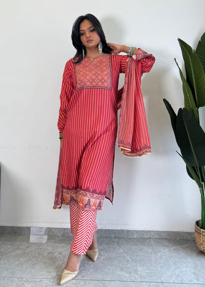 Classic Charm: Timeless Suit Set for Effortless Sophistication D6170 - kharidari