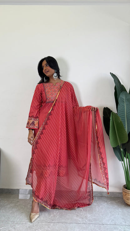 Classic Charm: Timeless Suit Set for Effortless Sophistication D6170 - kharidari