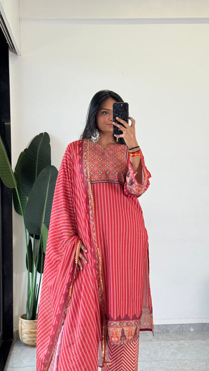 Fashion Meets Function: Smart Suit Set for Every Event - kharidari