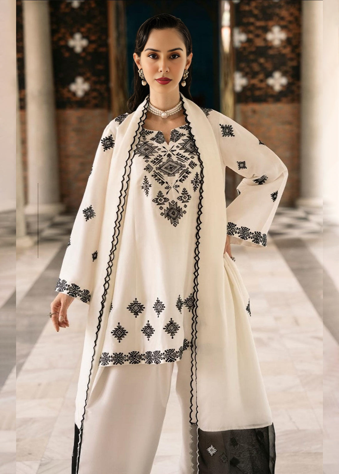 Ivory Geo-Embroidered Co-ord Set with Statement Dupatta D6331