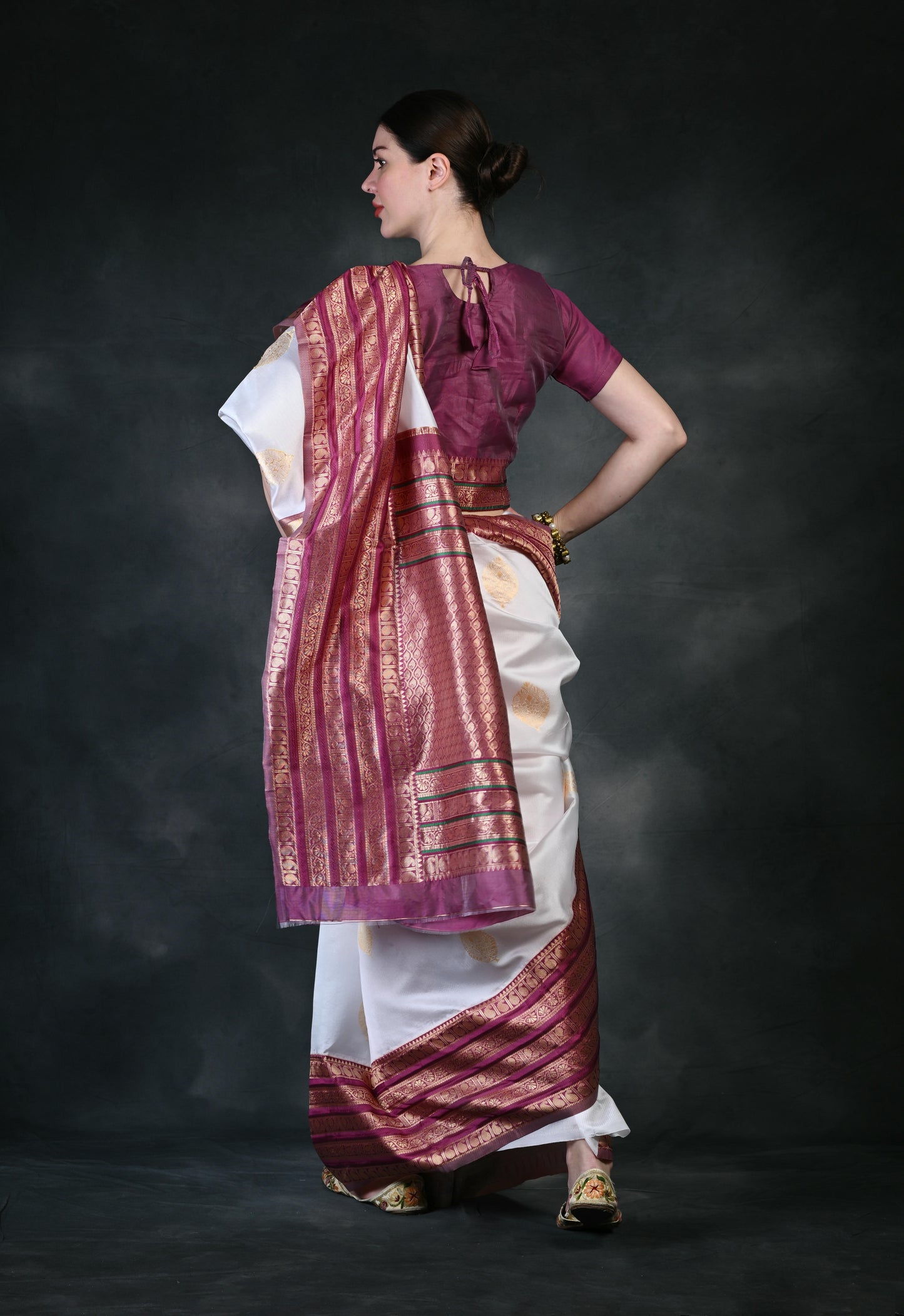 Latest Party wear Banarasi Silk woven Saree AY5085