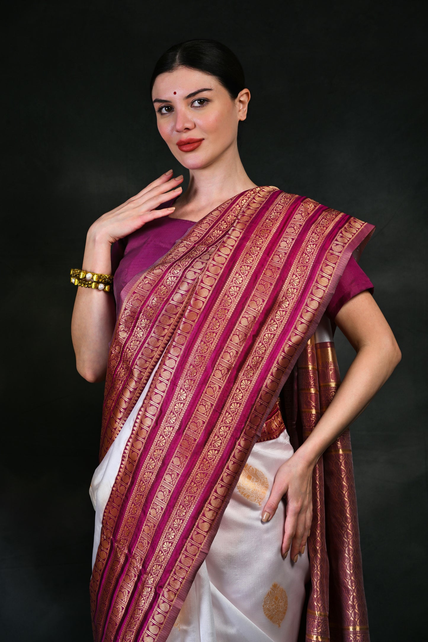 Latest Party wear Banarasi Silk woven Saree AY5085