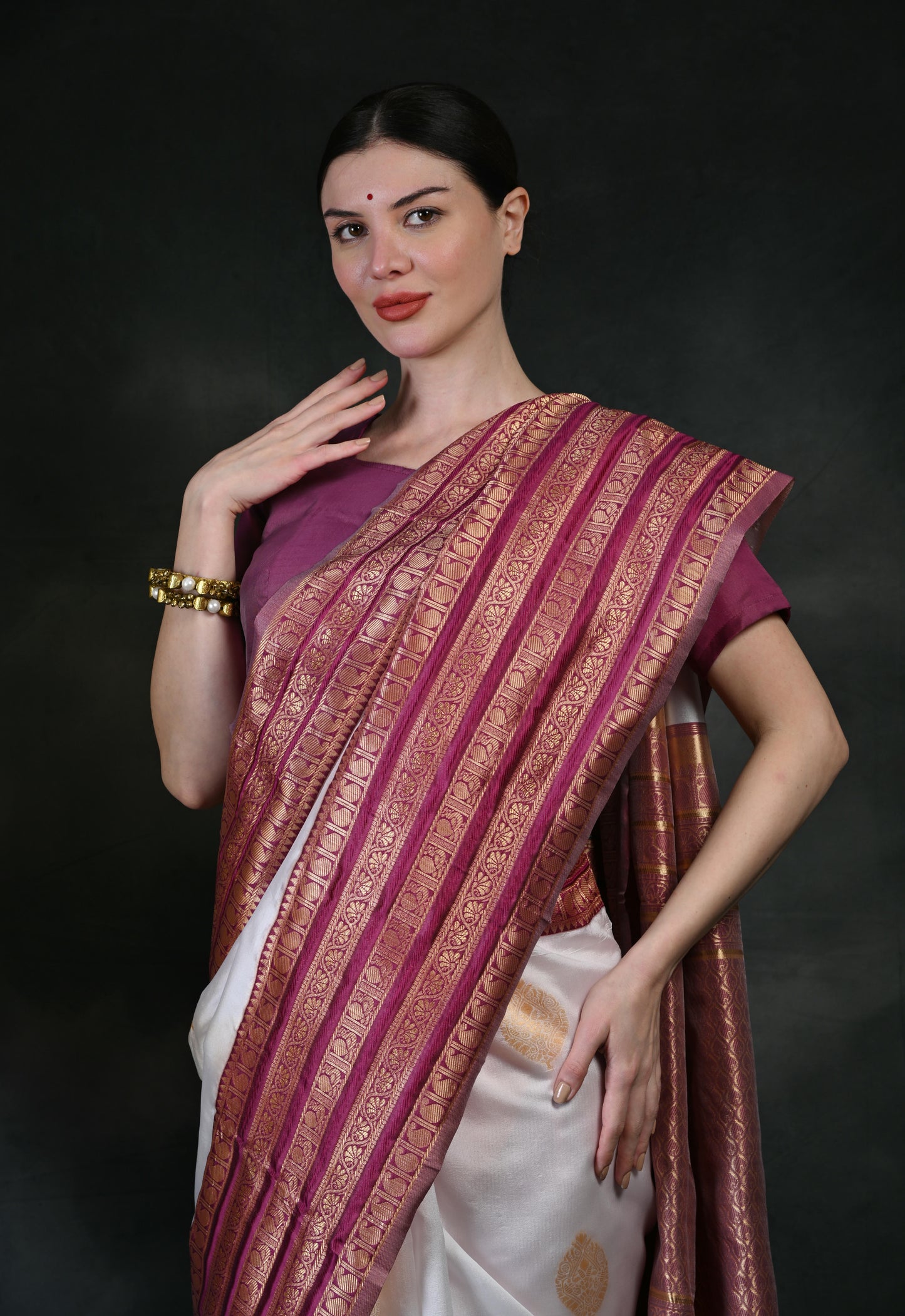 Latest Party wear Banarasi Silk woven Saree AY5085