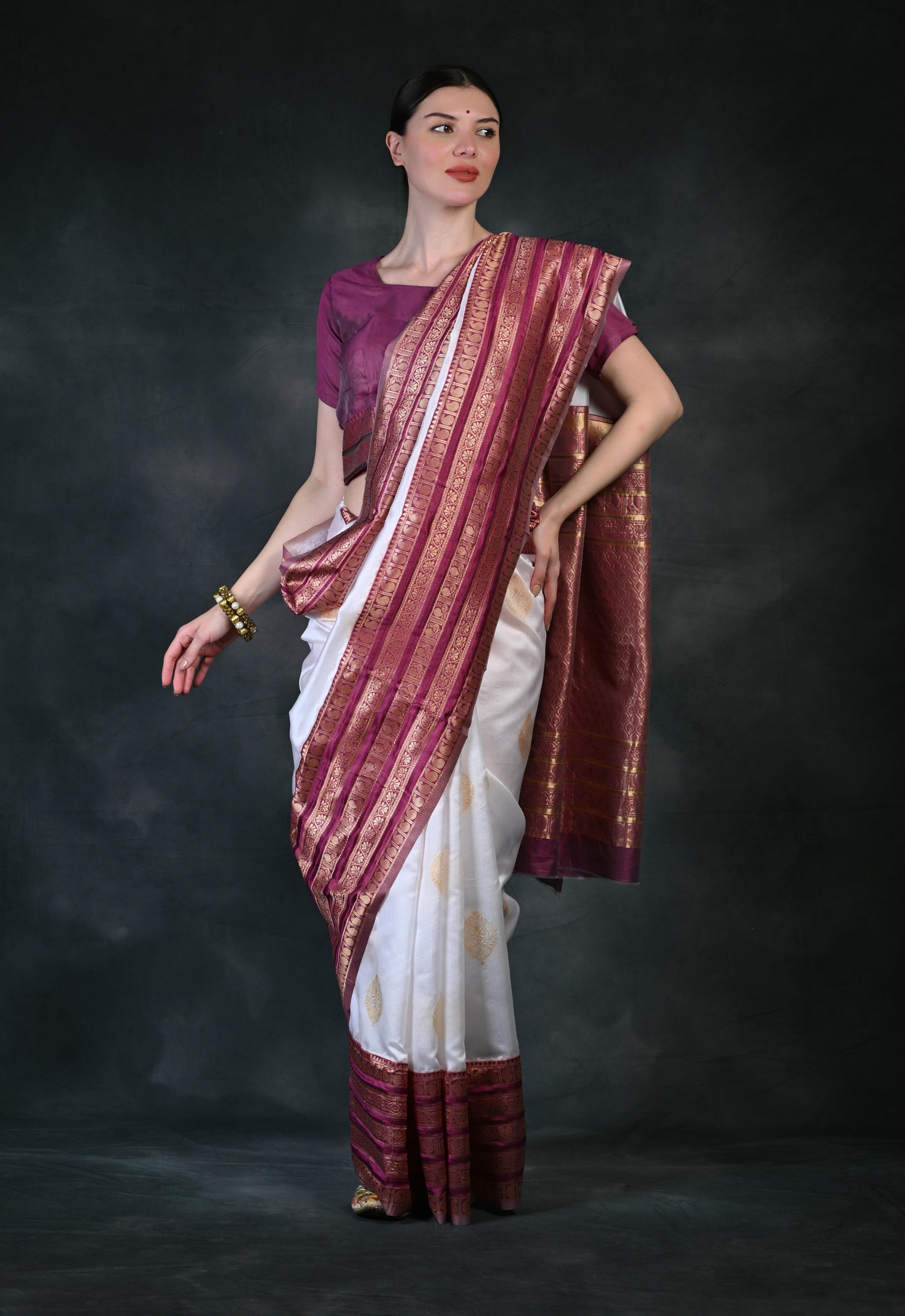 Latest Party wear Banarasi Silk woven Saree AY5085