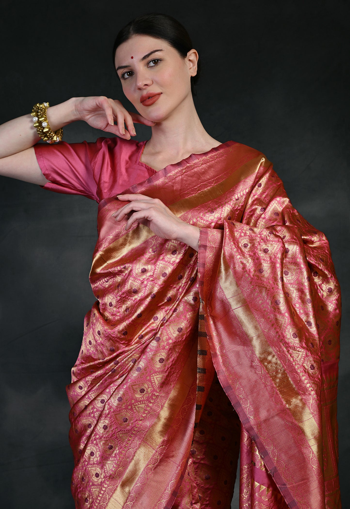 Pink Color Stylish Banarasi Silk Saree AY002