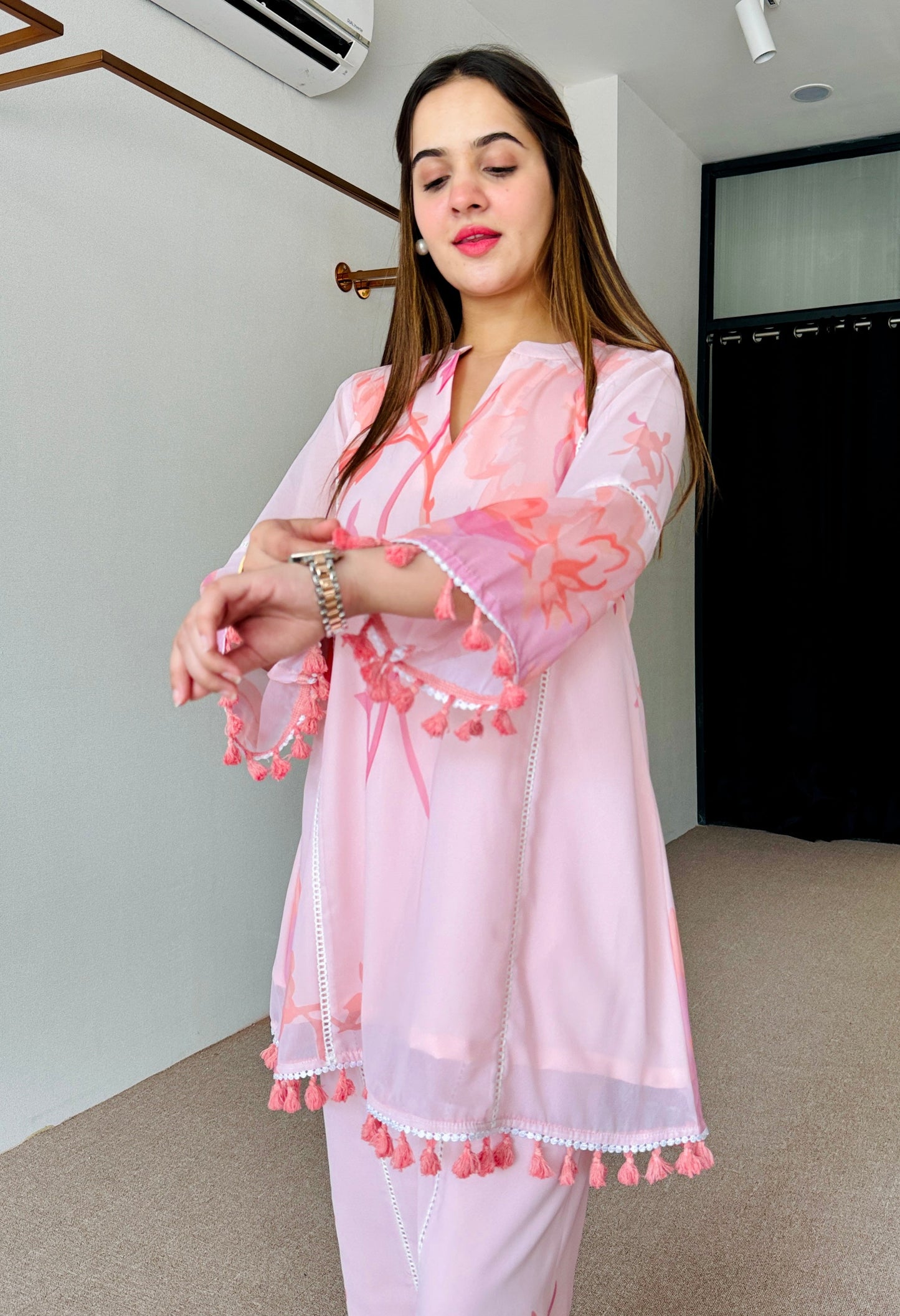 Pink Floral Pink Pakistani Style suit  Set D6045