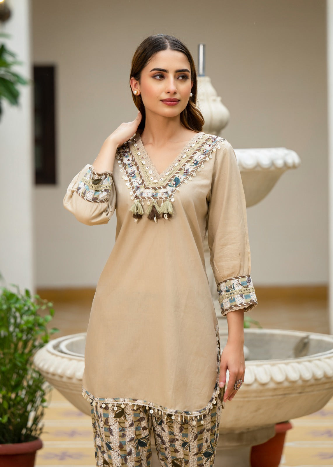 Roman Silk Co-ord Set with Embroidered Neckline & Pure Jacquard Bottom D6261 - kharidari