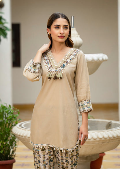 Roman Silk Co-ord Set with Embroidered Neckline & Pure Jacquard Bottom D6261 - kharidari