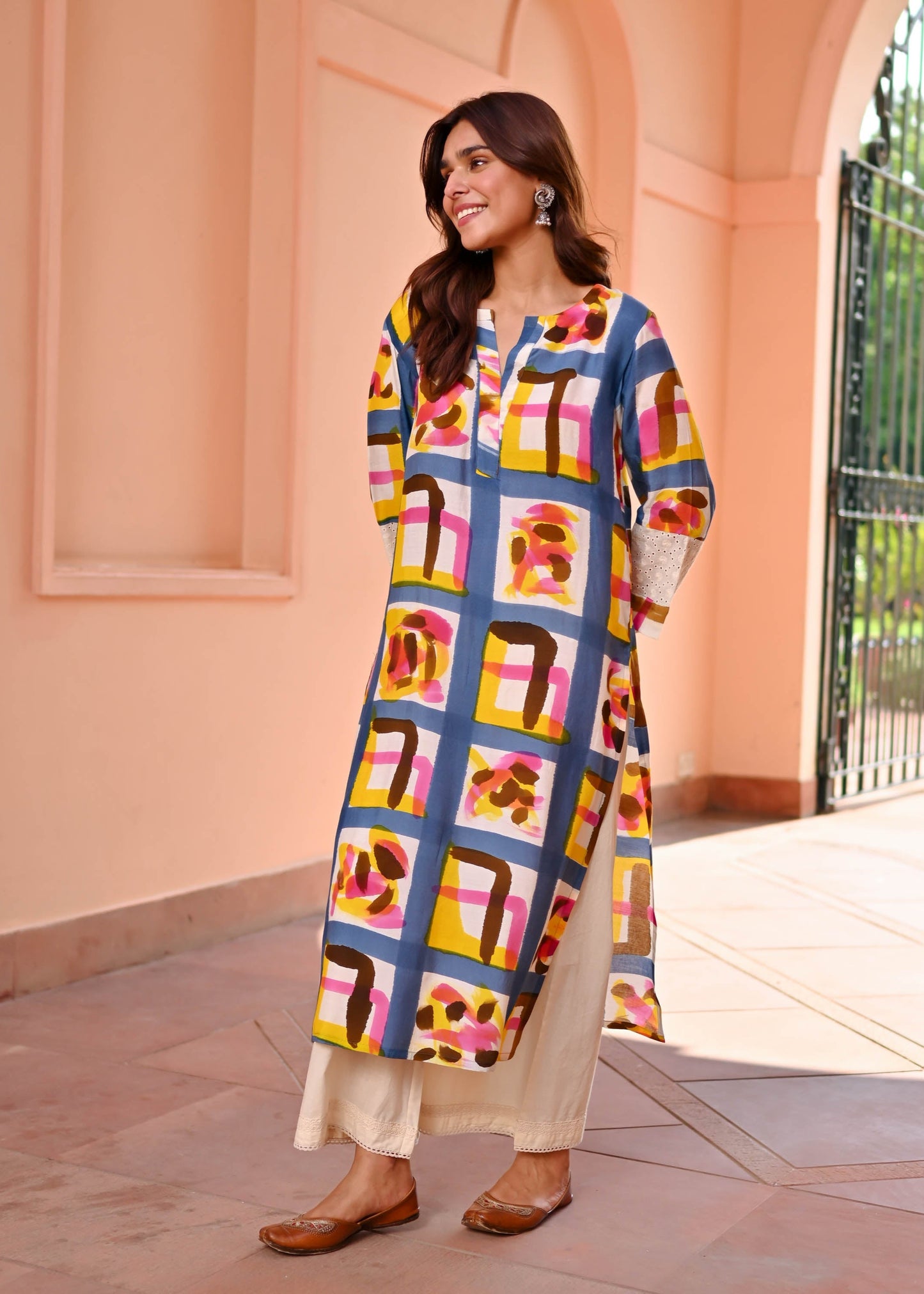 Stylish Paint Brush Printed Kurta D6115