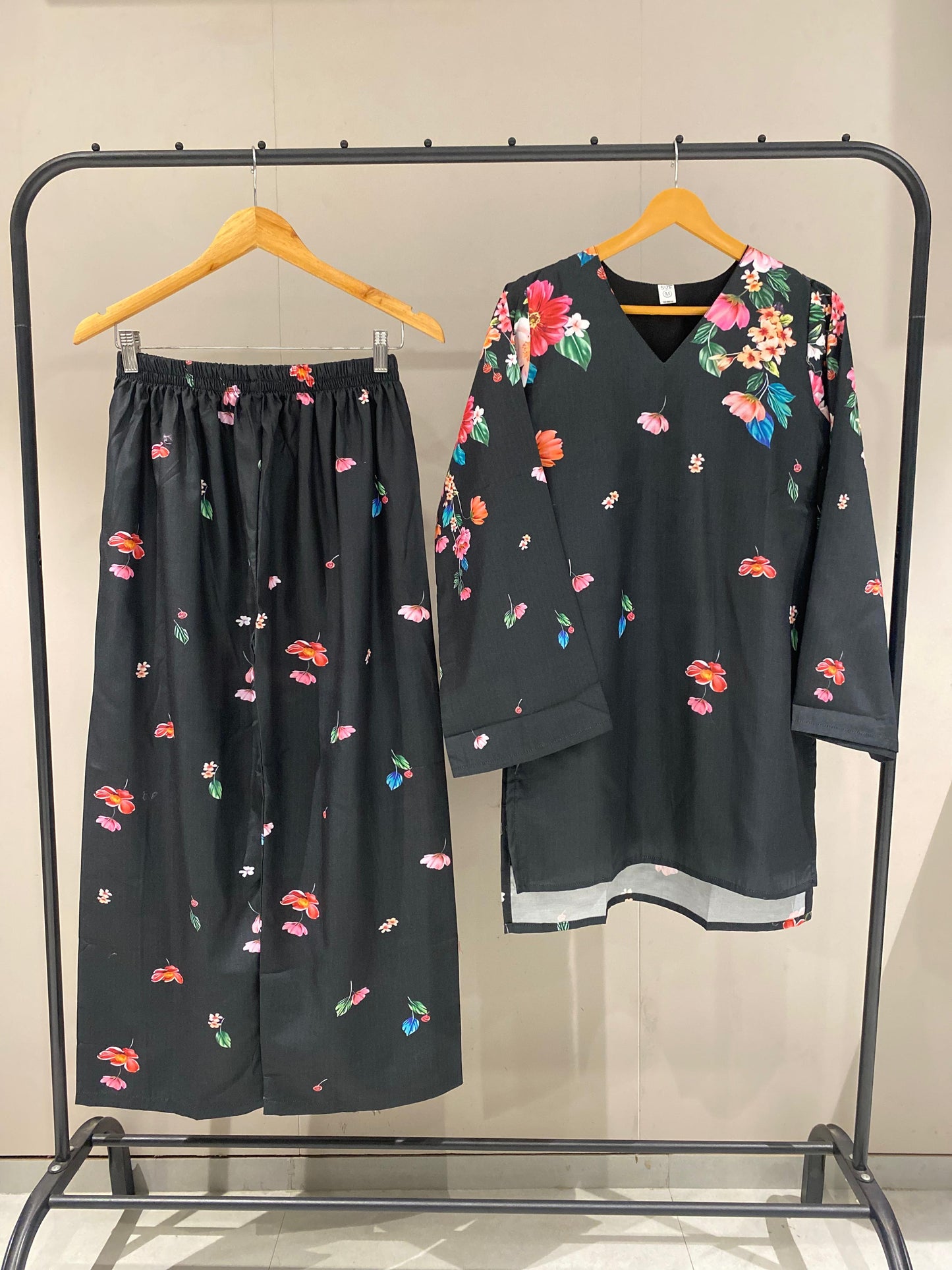 "Sway & Slay"  glam and ready to turn heads Co-ord Set D6187 - kharidari