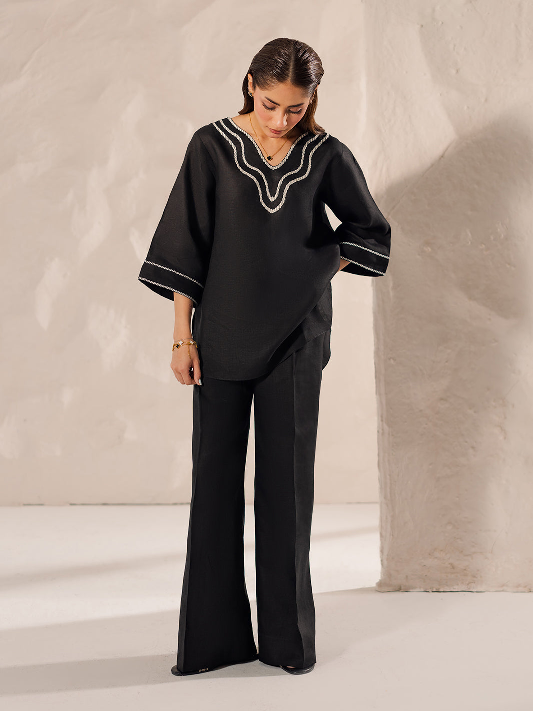 Women’s Pure Cotton Black V-Neck Embroidered Co-Ord Set D6329 – Elegant Casual Wear